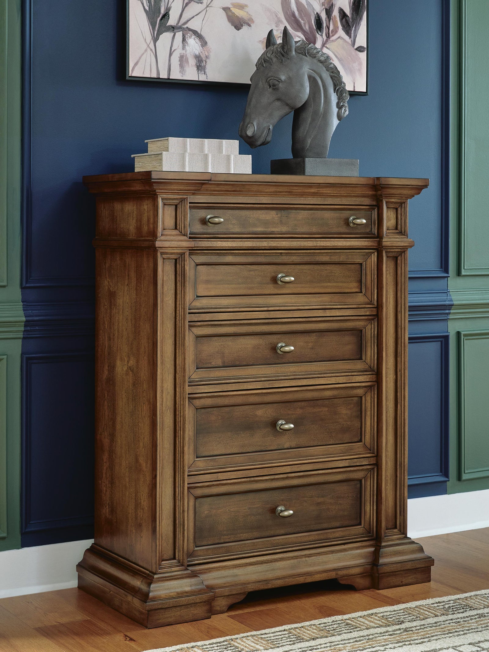 Frantanna Chest of Drawers - Dark Brown (2)