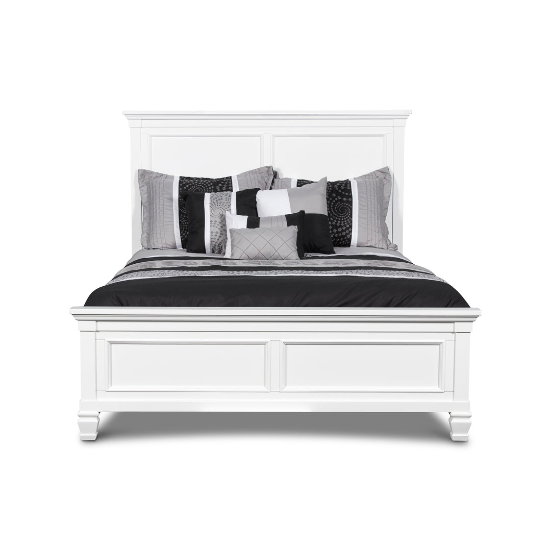 Tamarack 5/0 Q Headboard, Footboard & Slats- White