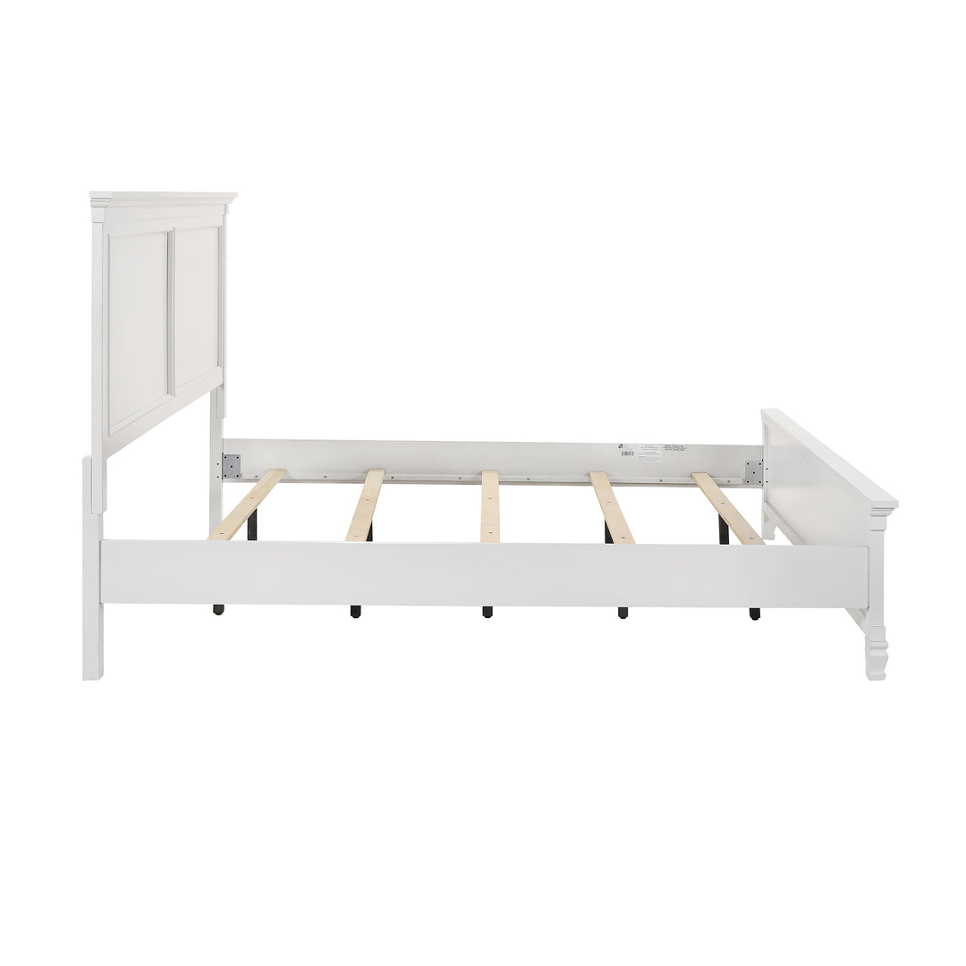 Tamarack 5/0 Q Headboard, Footboard & Slats- White