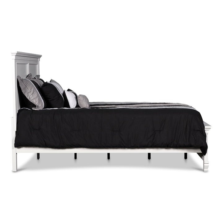 Tamarack 5/0 Q Headboard, Footboard &amp; Slats- White