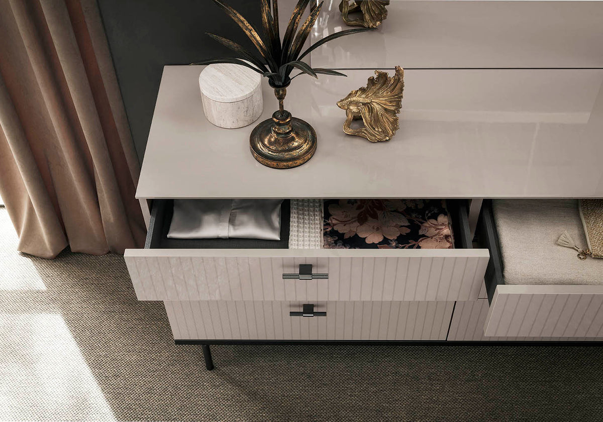 ALF Italia Claire dresser mirror view 2