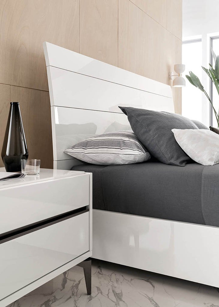 ALF Italia Costablanca bed in white high gloss