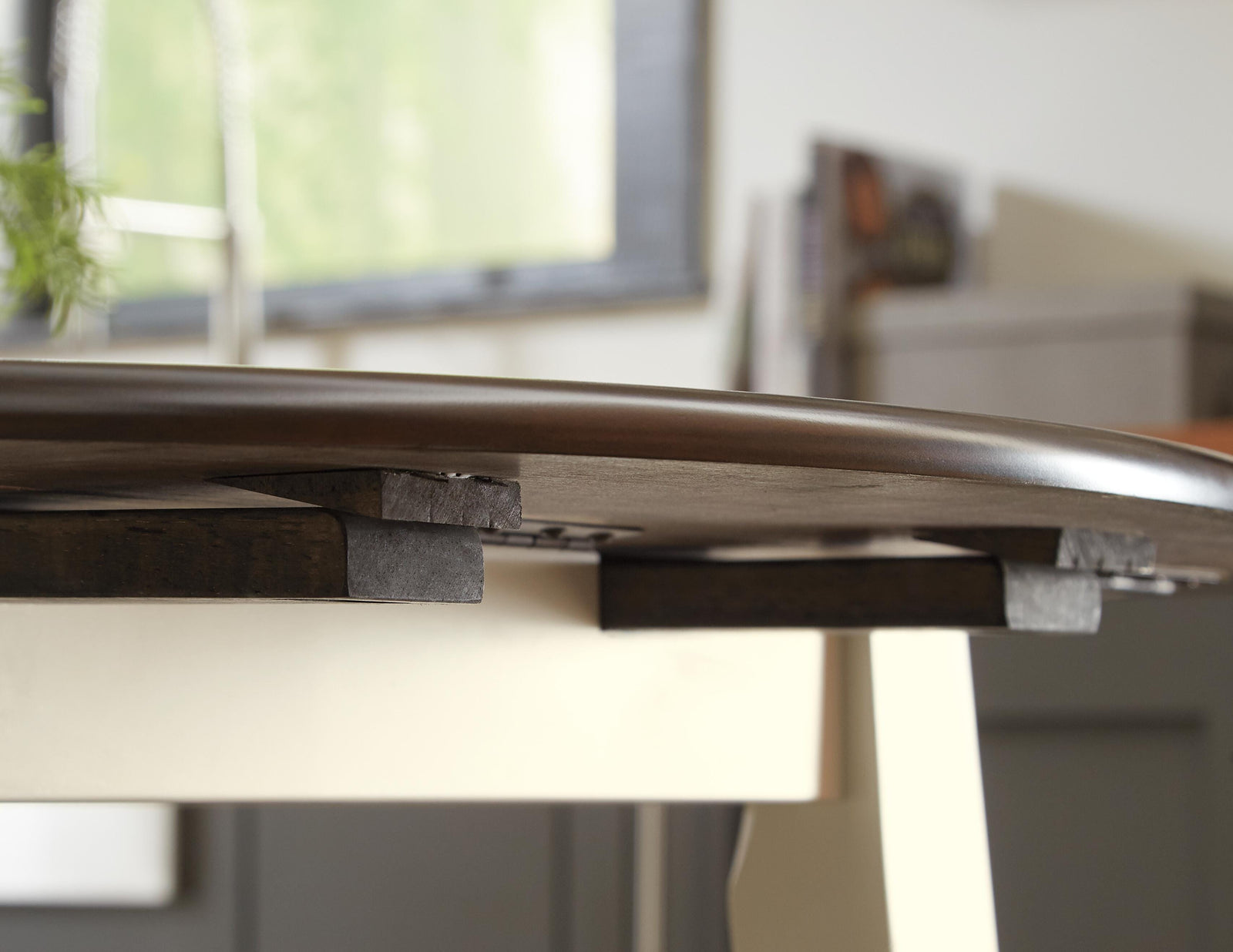 Woodanville Dining Drop Leaf Table - Light Brown (2)