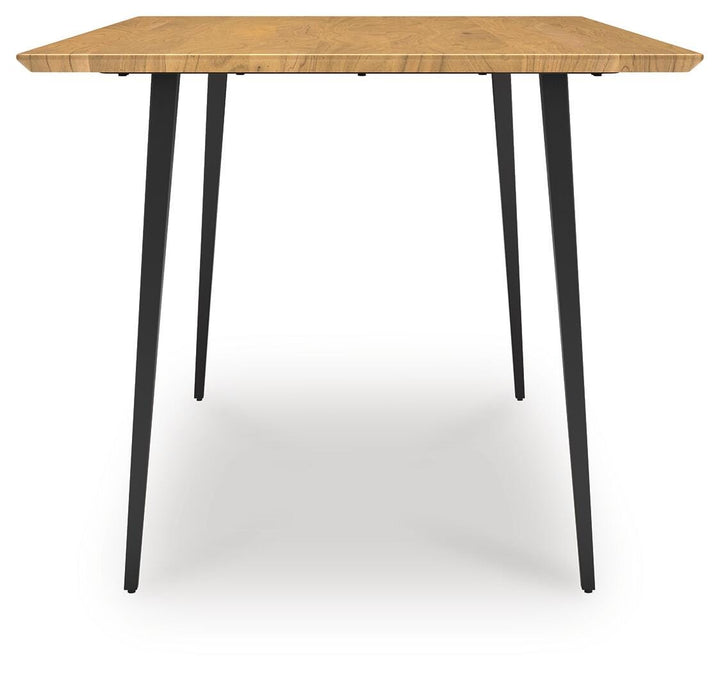 Gretlynn Dining Table and 6 Chairs (13)