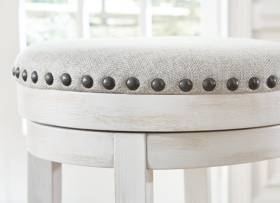 Valebeck Counter Height Stool - White (6)