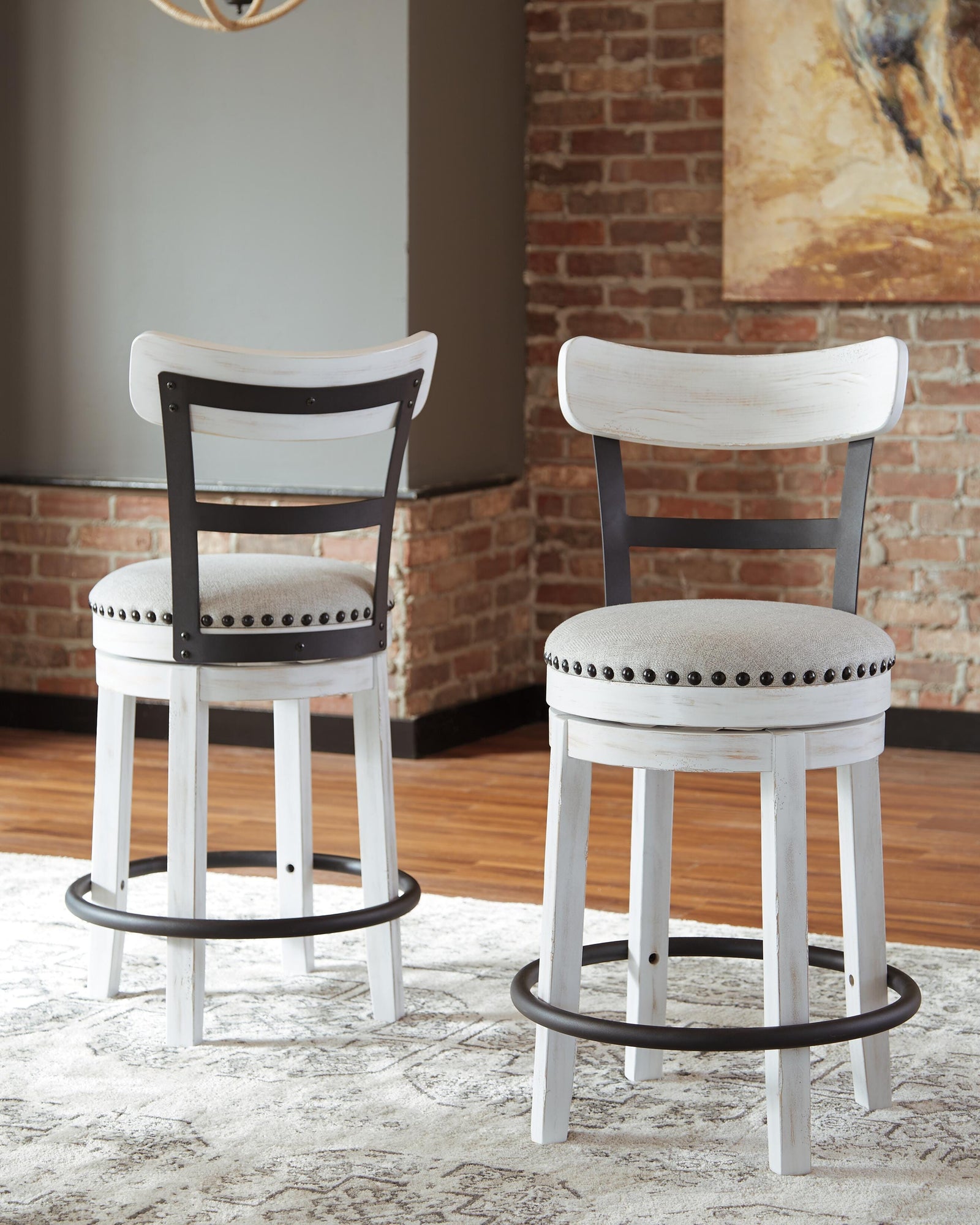 Valebeck Counter Height Bar Stool - White (2)