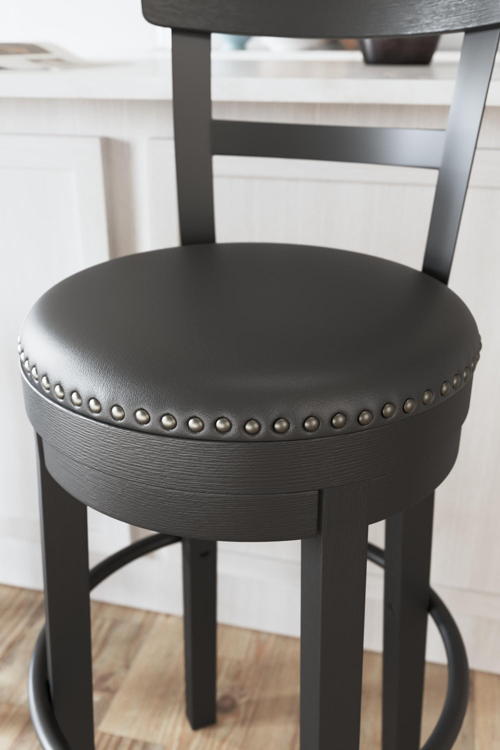 Valebeck Bar Height Bar Stool - Black (10)