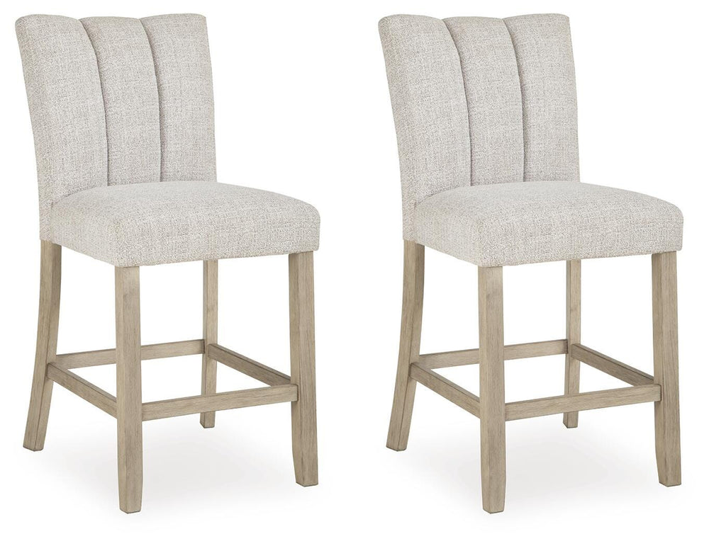 Larawyn Counter Height Barstool (Set of 2) (1)