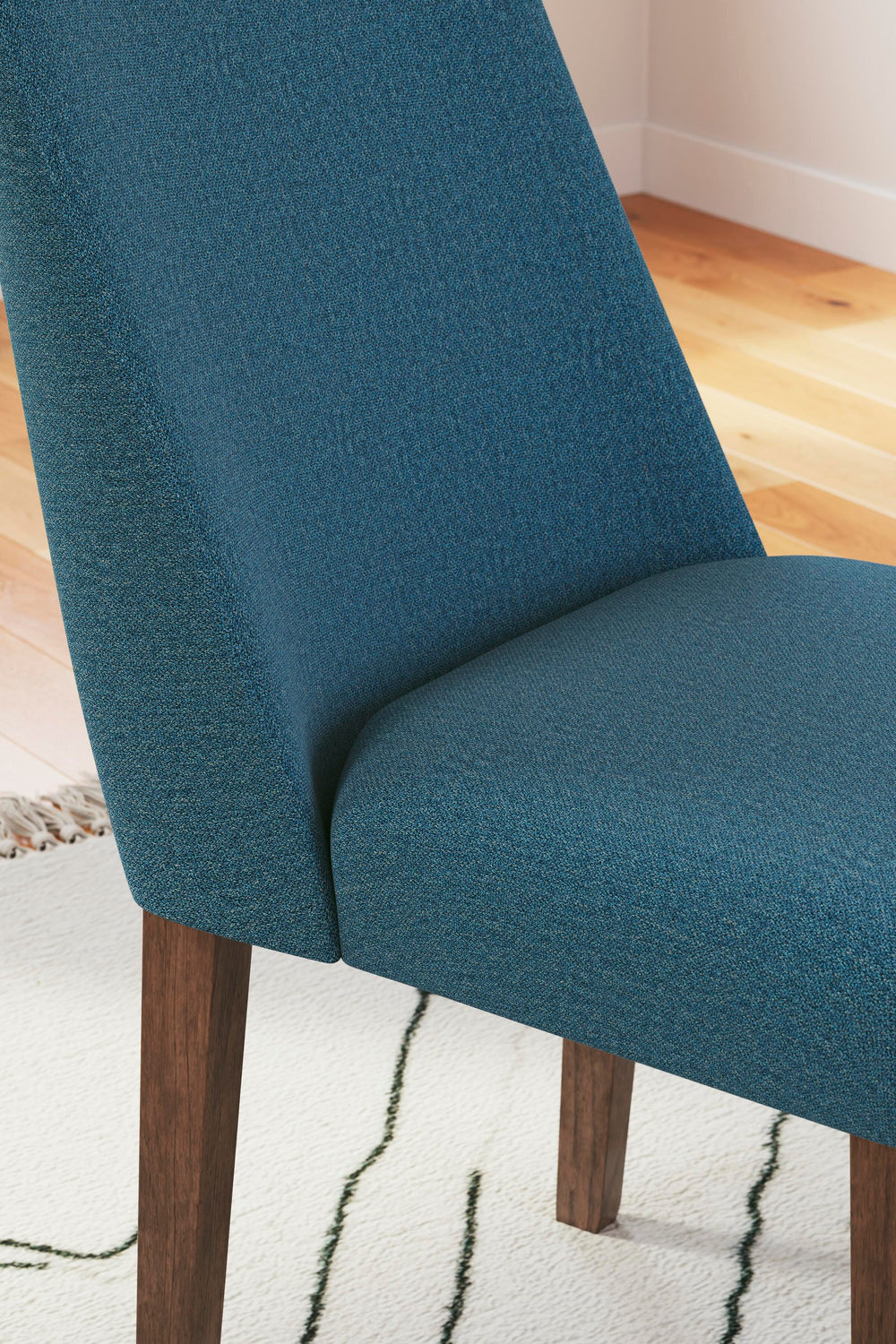 Lyncott Dining Chair - Blue (8)