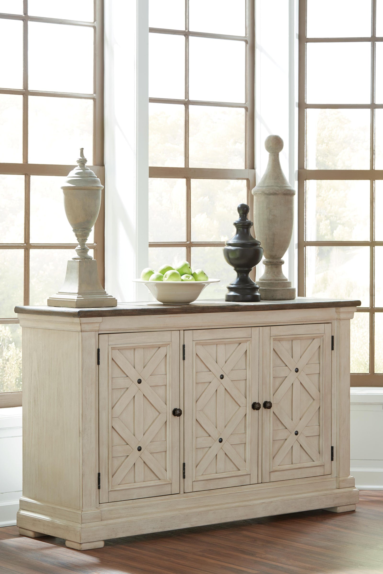 Bolanburg Dining Server - Beige (2)