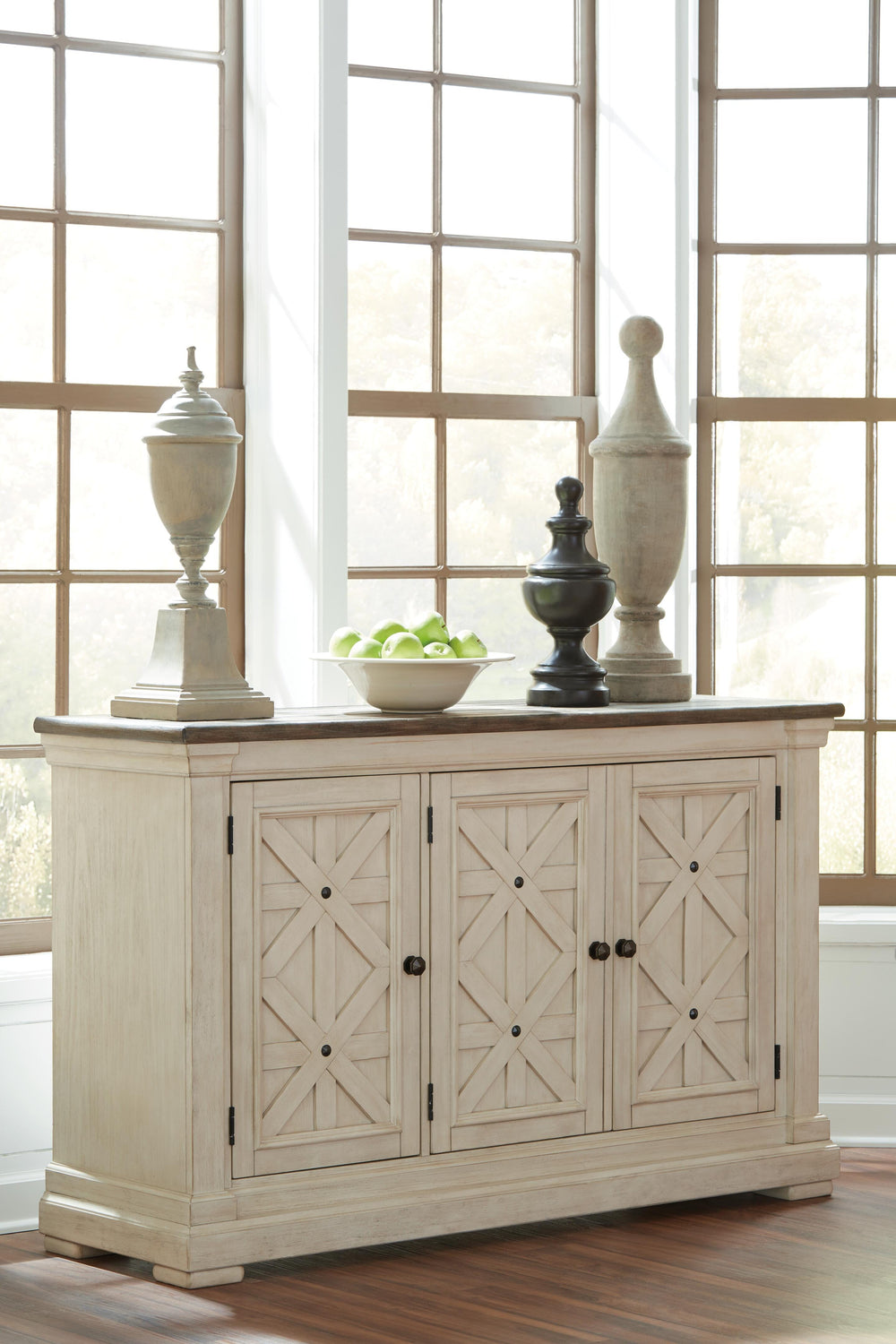 Bolanburg Dining Server - Beige (2)