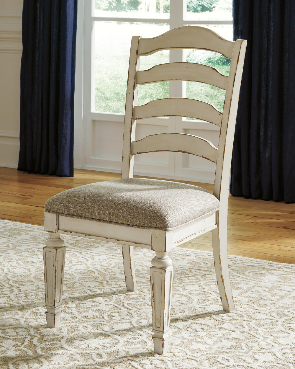 Realyn Dining Chair - Chipped White (4)