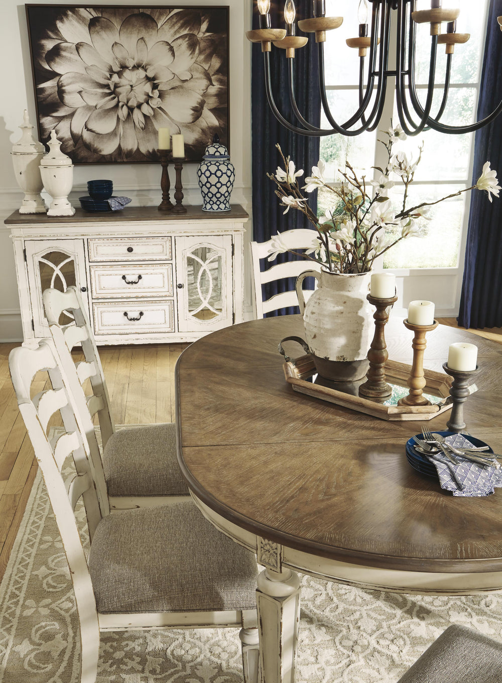 Realyn Dining Chair - Chipped White (11)