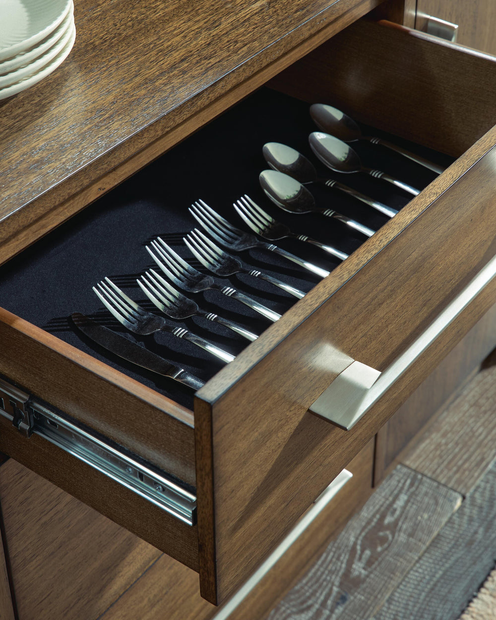 Marxmore Dining Server - Brown (6)