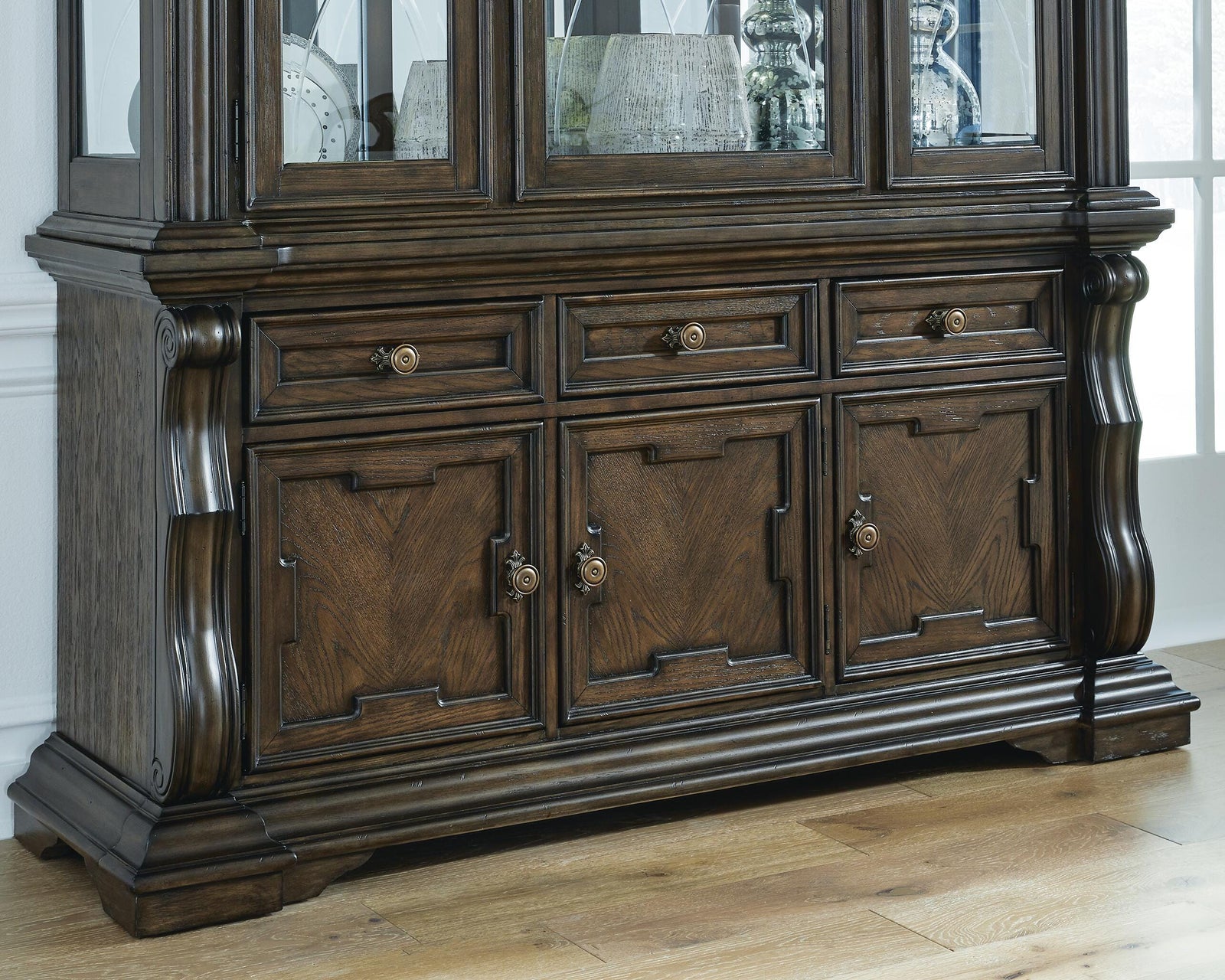 Maylee Dining Buffet - Dark Brown (2)