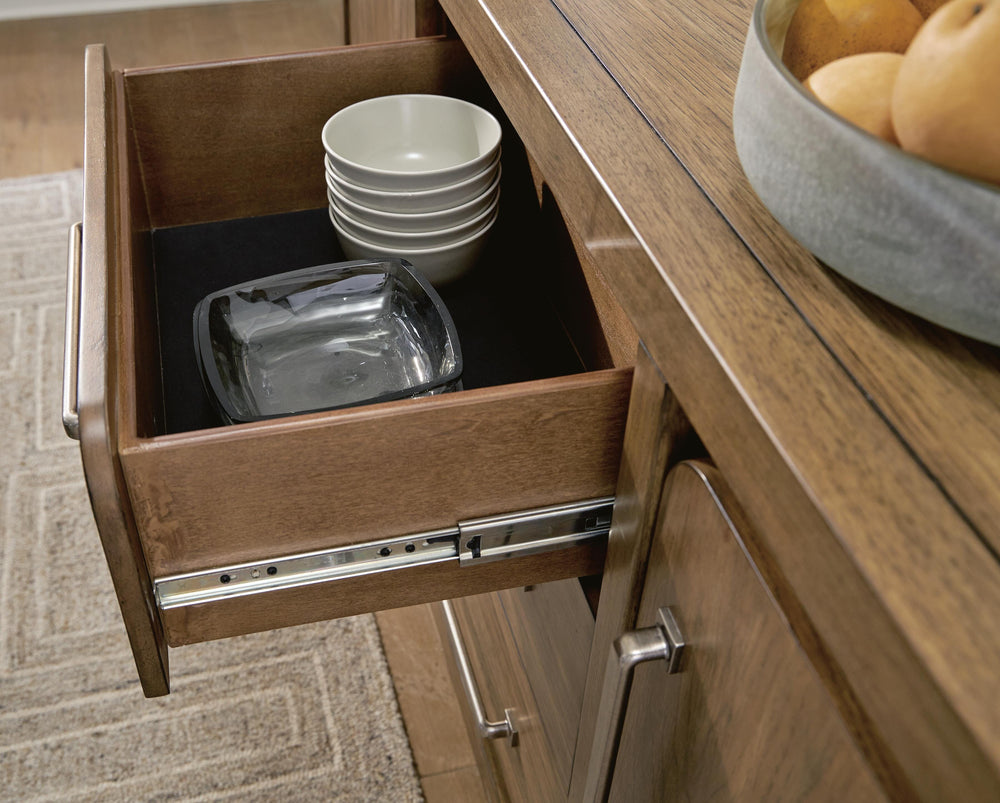 Cabalynn Dining Server - Light Brown (7)