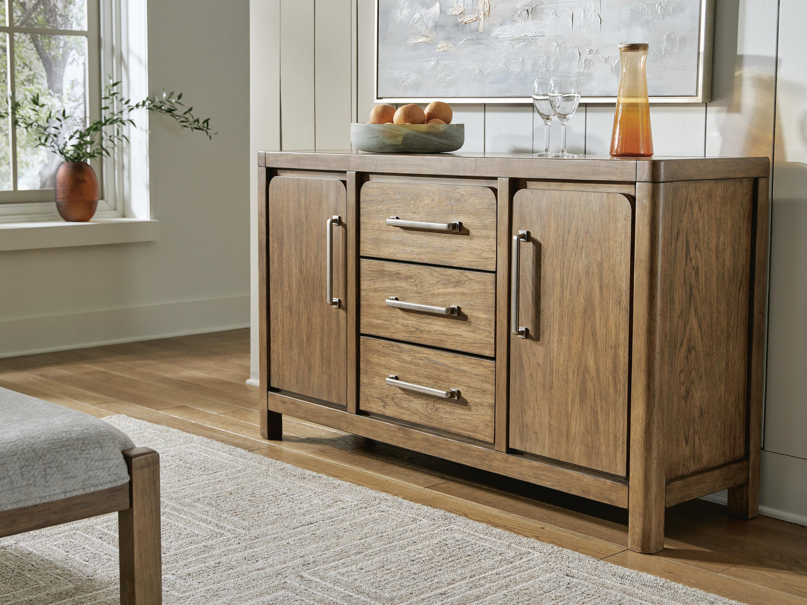 Cabalynn Dining Server - Light Brown (2)