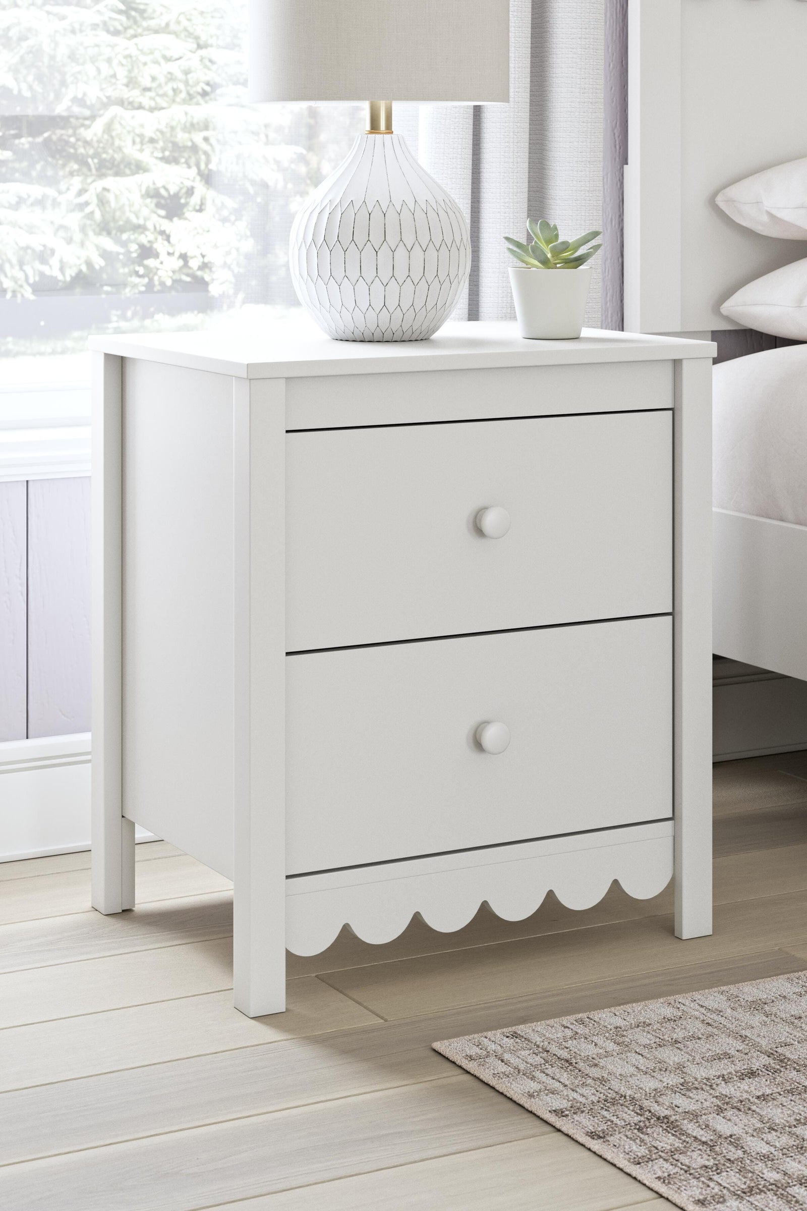 Hallityn Nightstand - White (2)