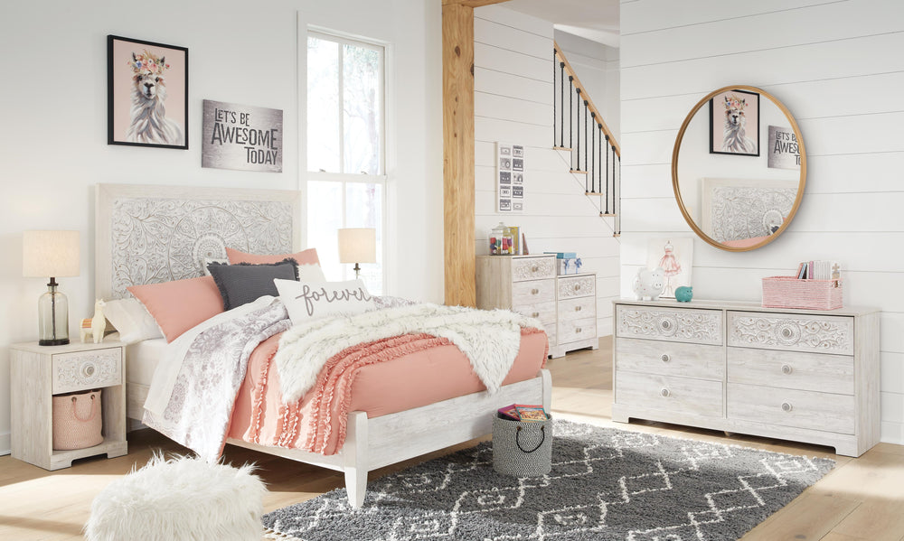 Paxberry Dresser - Whitewash (3)
