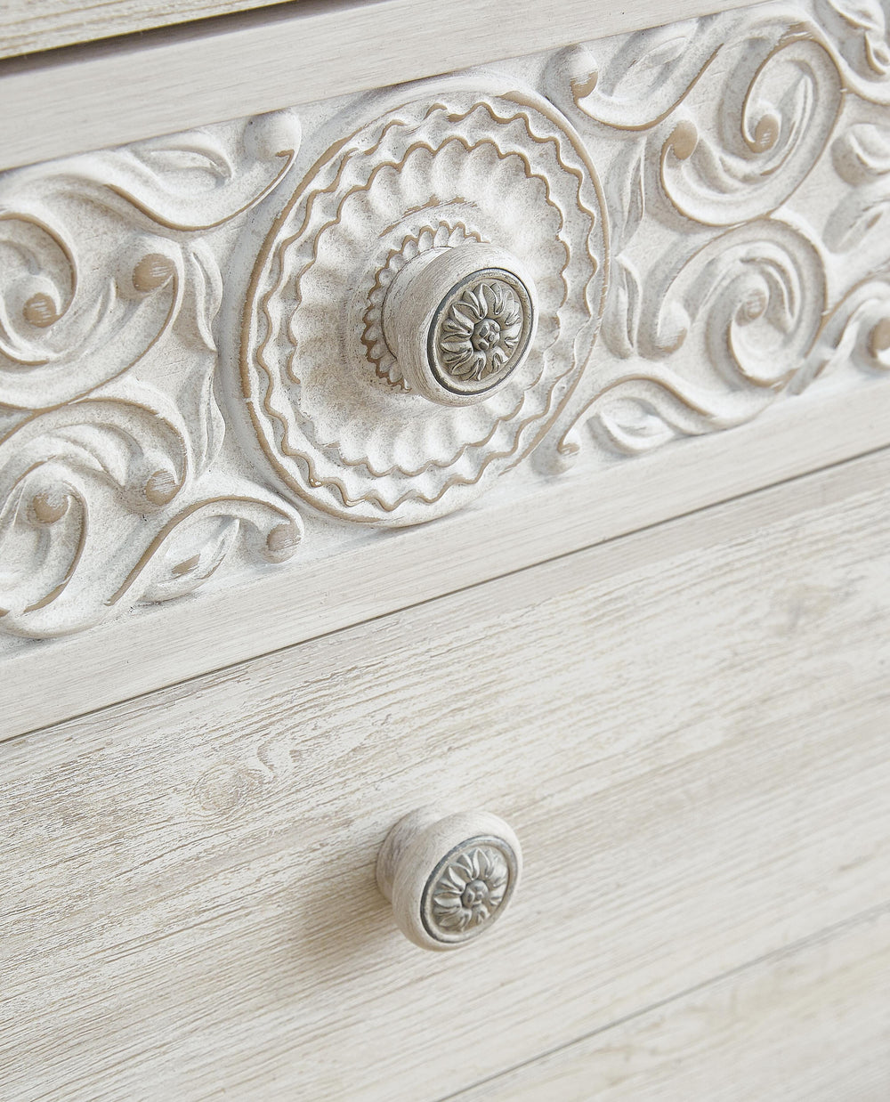 Paxberry Dresser - Whitewash (8)