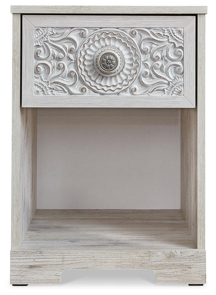 Paxberry Nightstand - Whitewash (4)