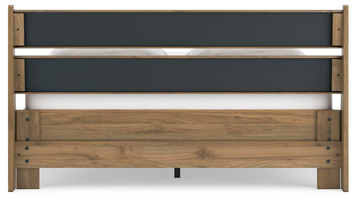 Deanlow Queen Platform Panel Bed - Light Brown (6)