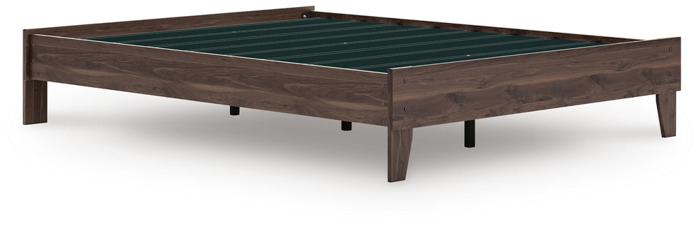 Calverson Queen Platform Bed - Light Brown (3)