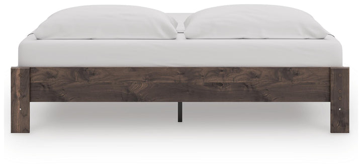 Calverson King Platform Bed - Light Brown (4)