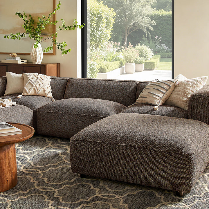 Auren 5 Piece Lattice Bouclé Upholstered Modular Sectional in Earth