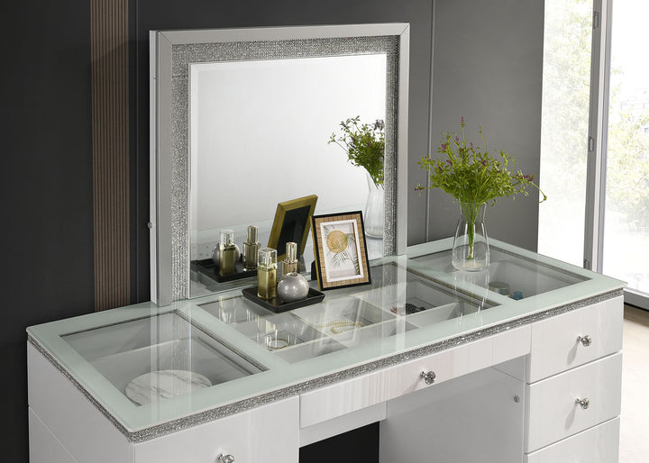 Stoholm - Vanity Set