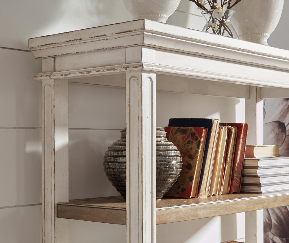 Realyn 75" Bookcase - White (6)