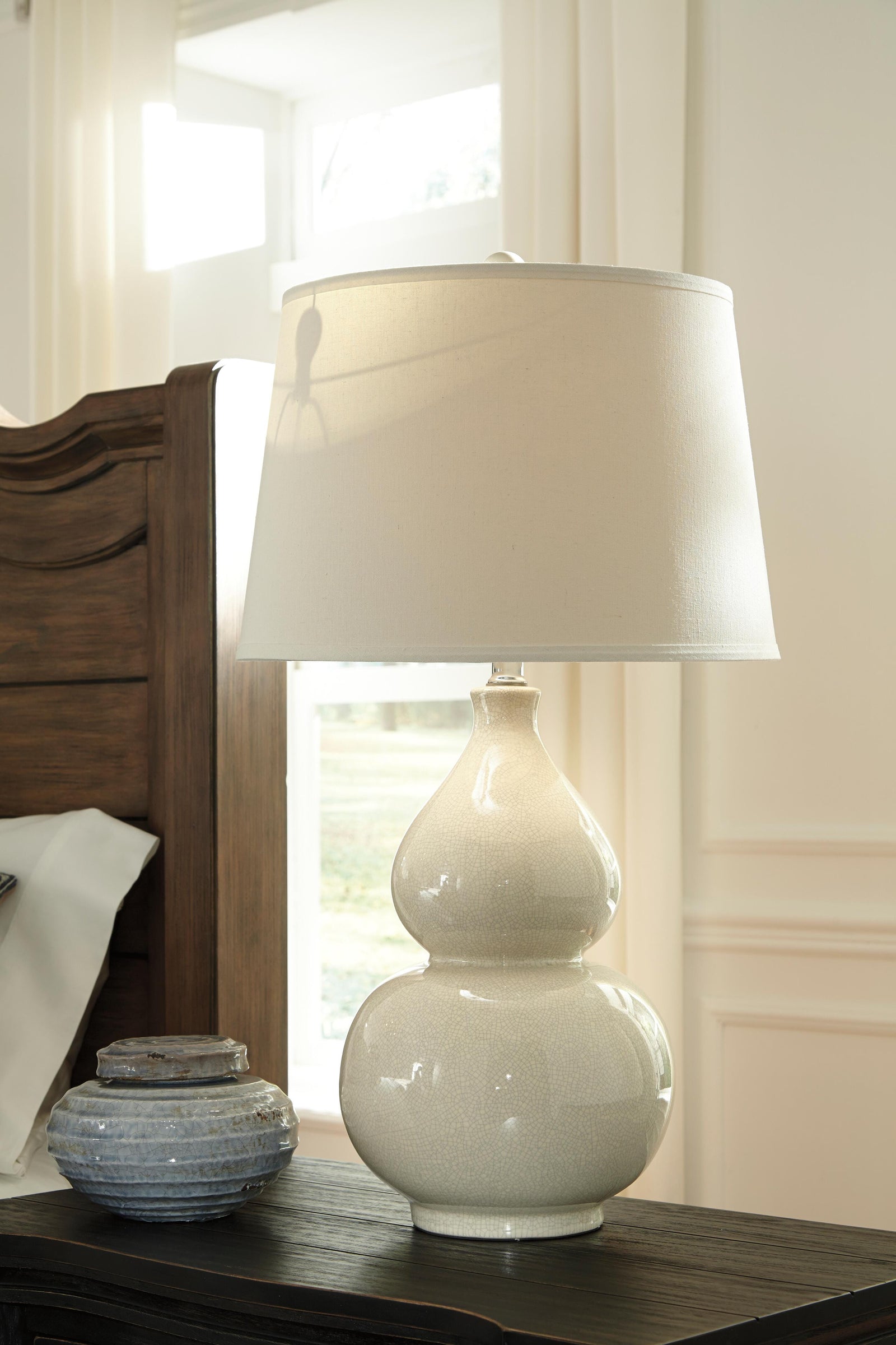 Saffi Table Lamp - Beige (2)