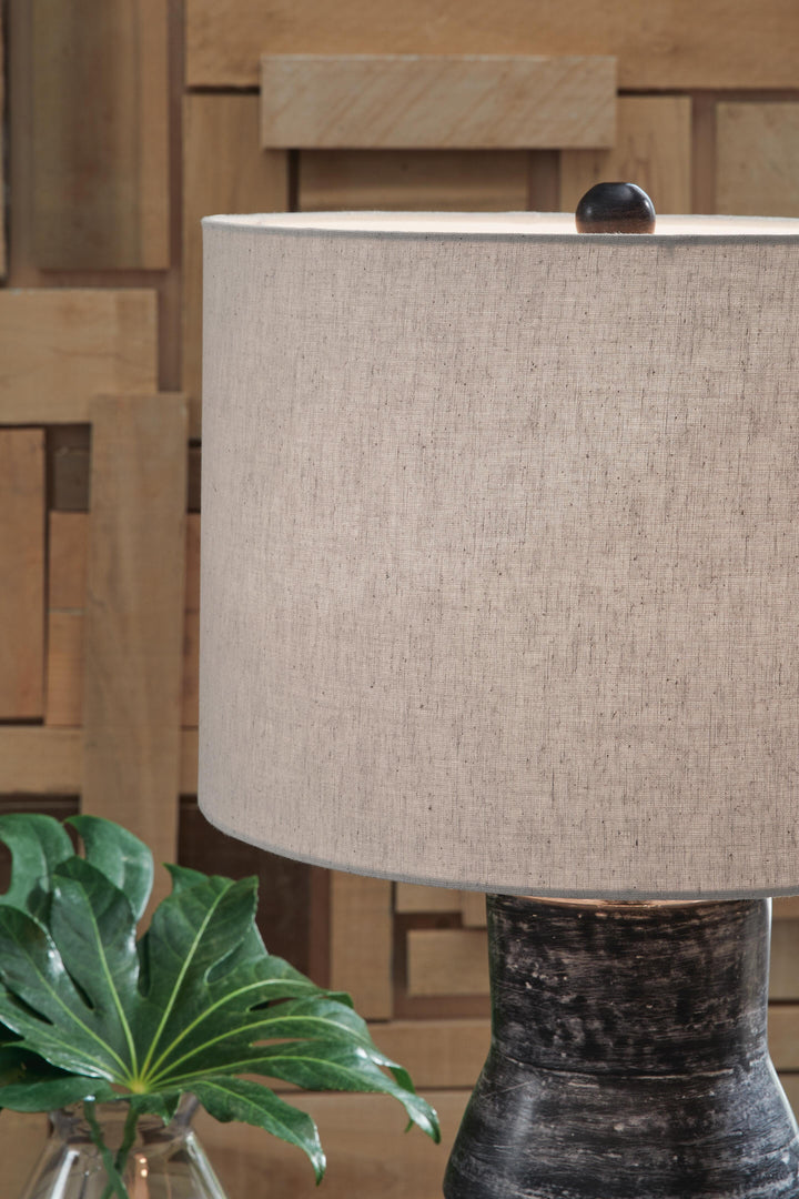 Kerbert Table Lamp - Black (3)