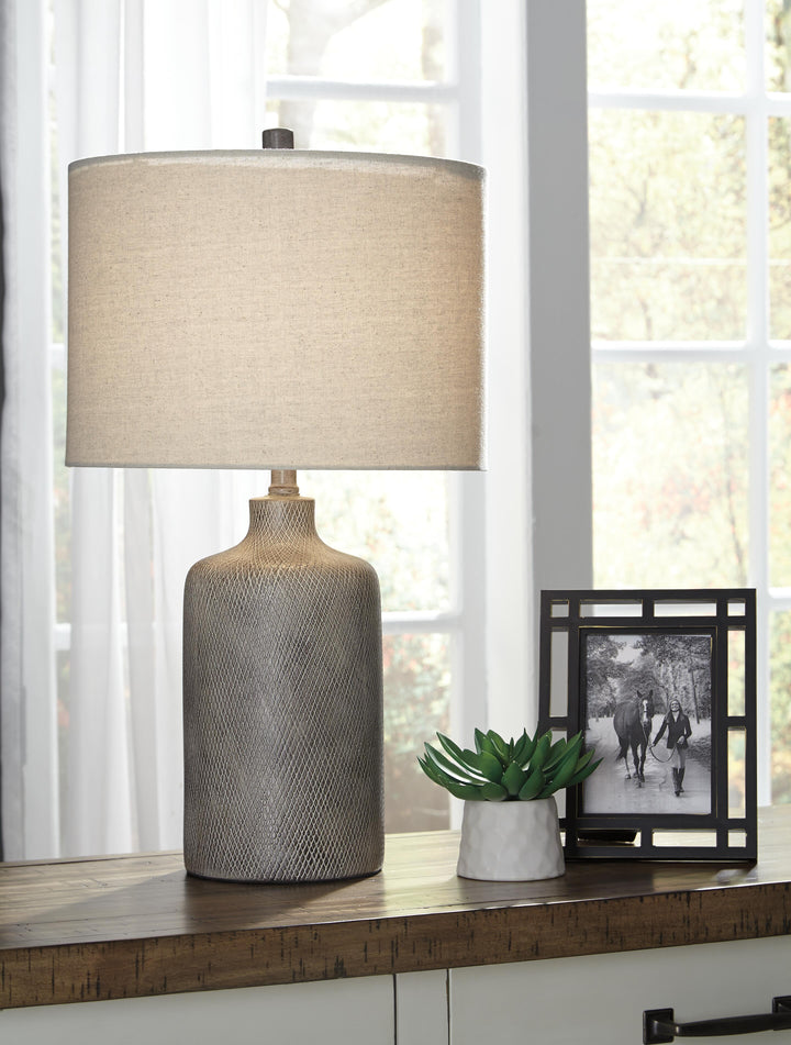 Linus Table Lamp - Black (2)