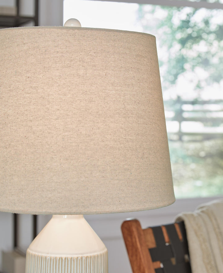 Willport Table Lamp (Set of 2) - Beige (3)