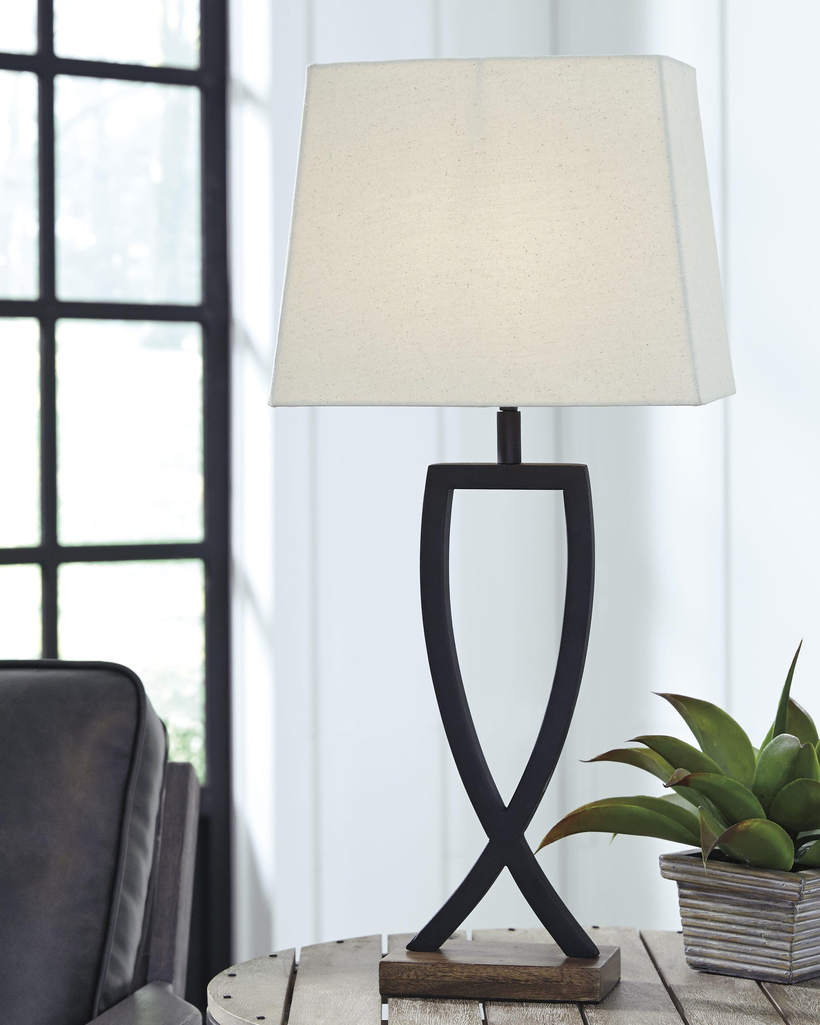 Makara Table Lamp (Set of 2) - Dark Brown (2)