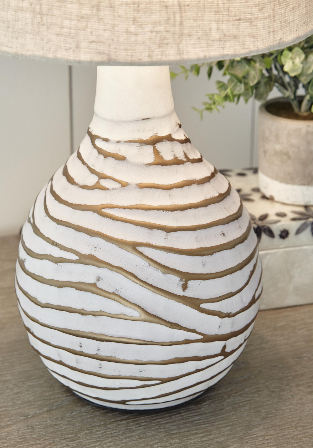 Aleela Table Lamp - White (3)
