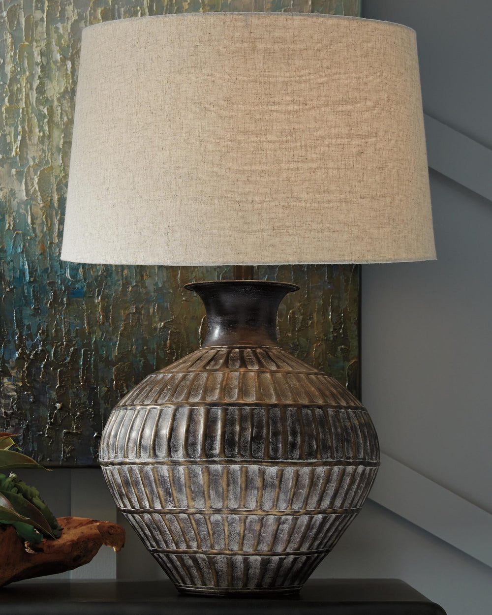 Magan Table Lamp - Bronze (2)