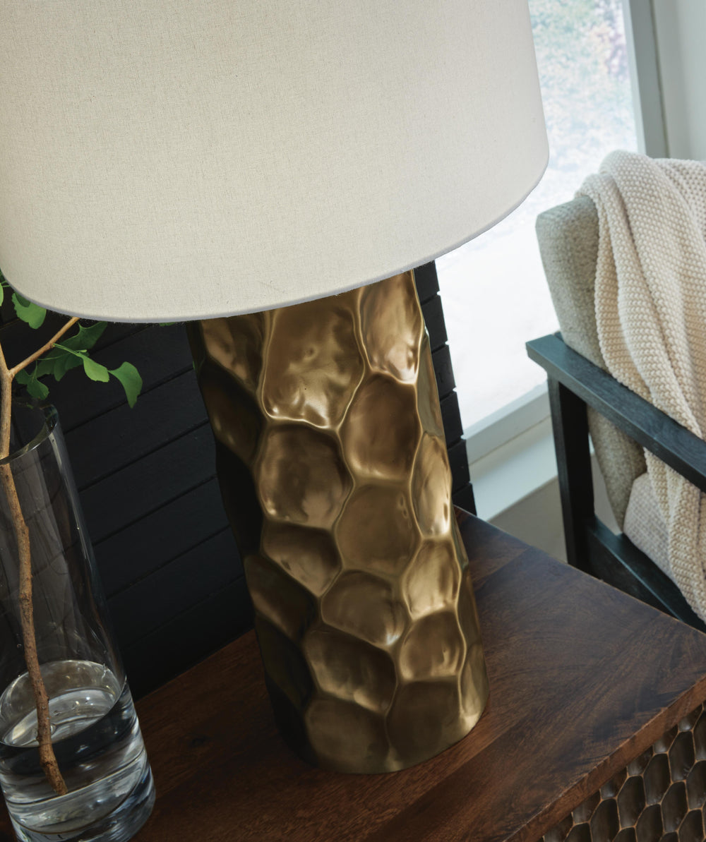Marshawn Table Lamp - Gold (4)
