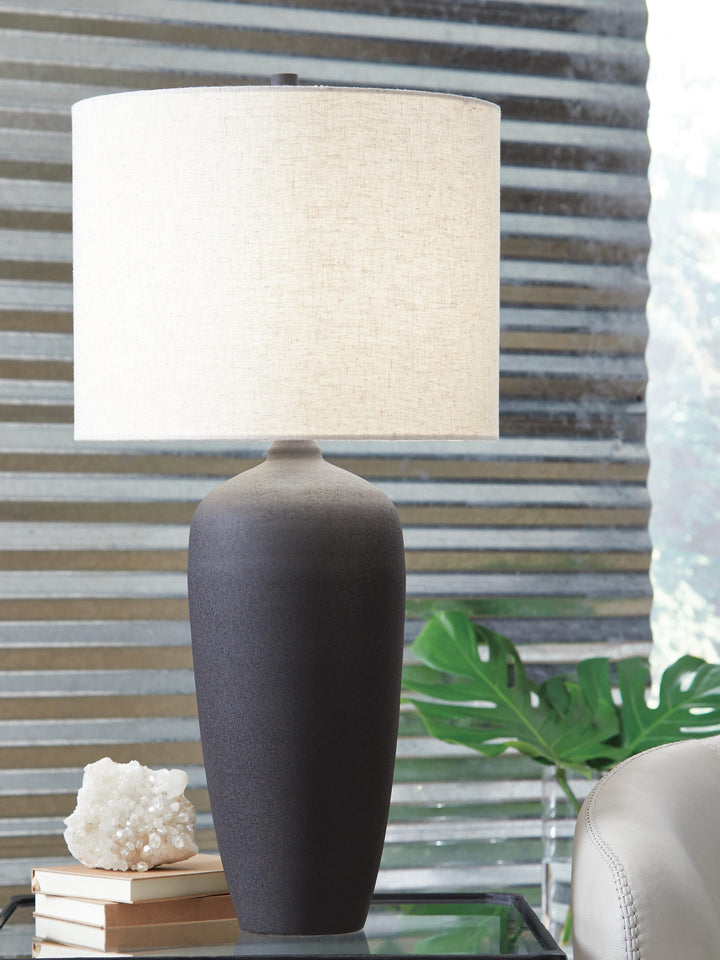 Ryenburg Table Lamp - Black (2)