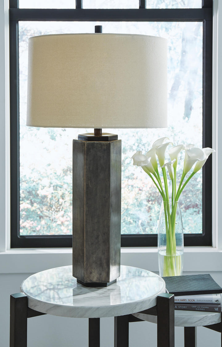 Dirkton Table Lamp - Black (2)