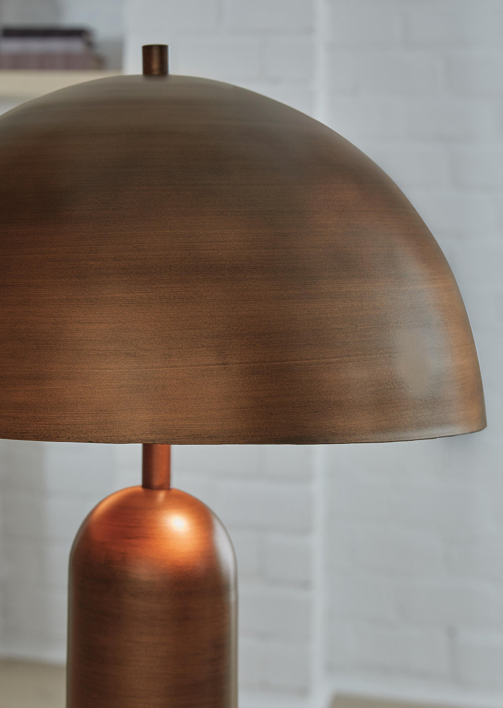 Wendfield Table Lamp - Dark Brown (3)