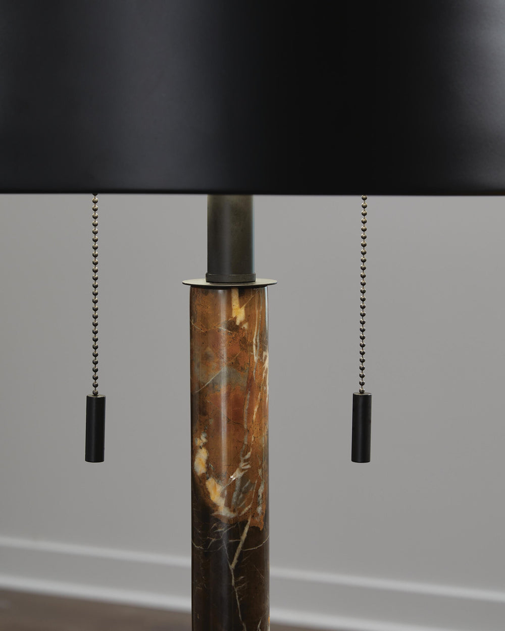 Alanbert Table Lamp - Black (3)