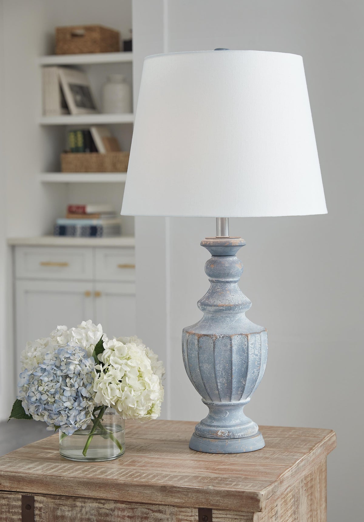 Cylerick Table Lamp - Blue (2)