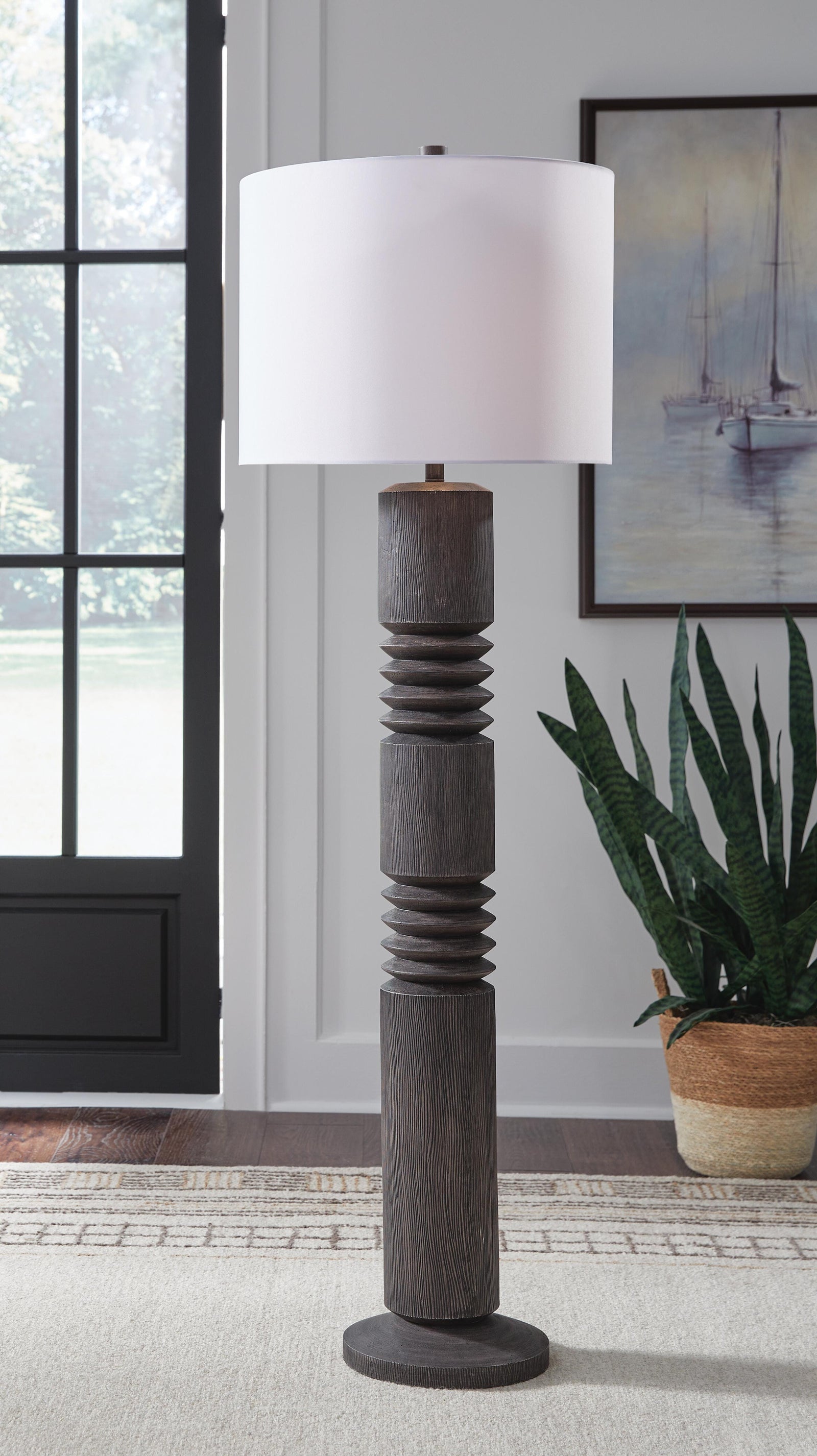 Fainwell Floor Lamp - Black (2)
