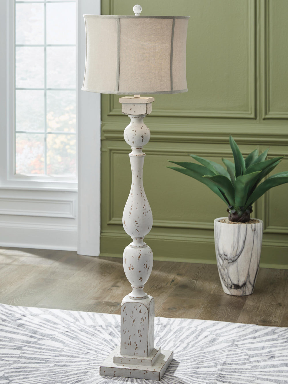 Madsbrook Floor Lamp - White (2)