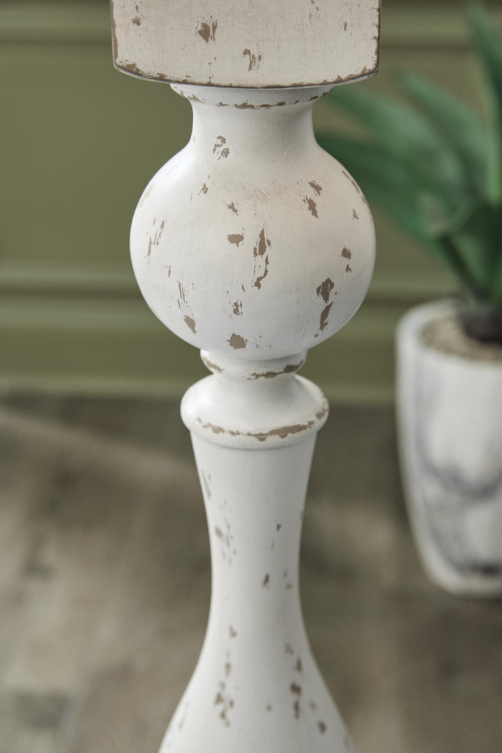 Madsbrook Floor Lamp - White (3)