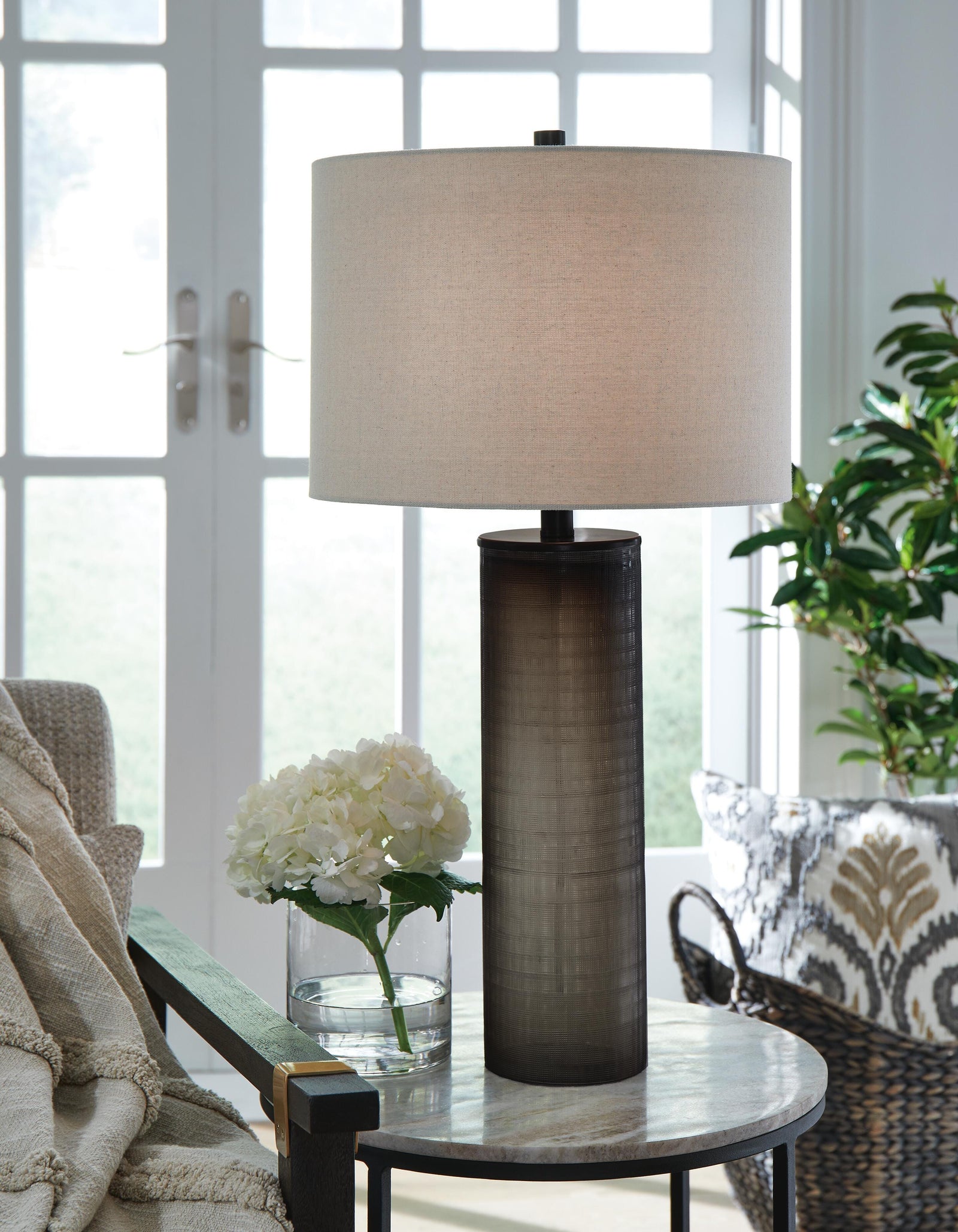 Dingerly Table Lamp - Dark Brown (2)