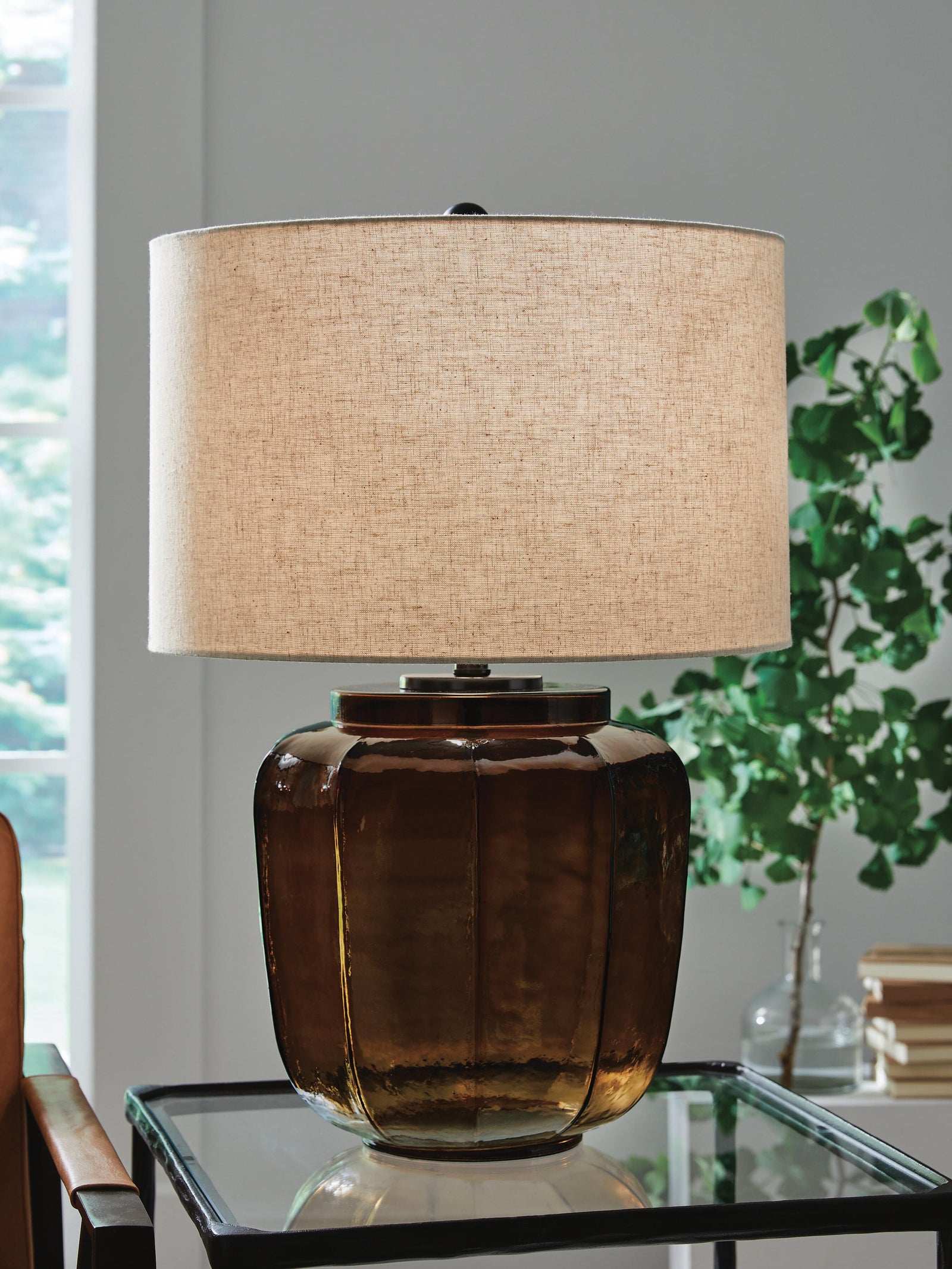 Bainmore Table Lamp - Dark Brown (2)