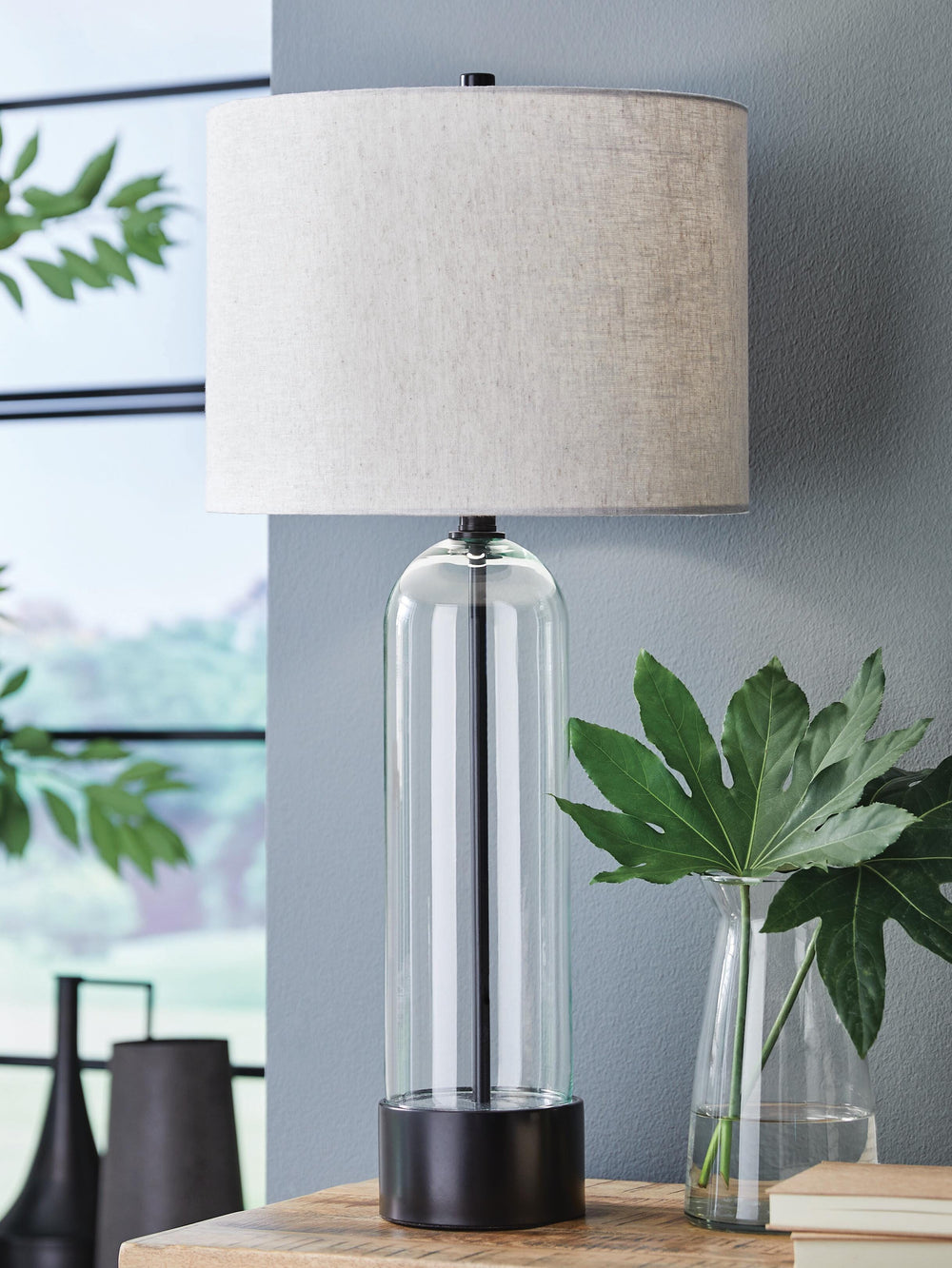 Kerrbrook Table Lamp - Black (2)